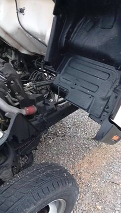 Καρότσα Mitsubishi 2013 Fuso 3C15 Ευρο 5 Κοντη καροτσα-thumb-1