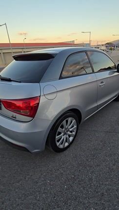 Audi A1 2015 S_lime-thumb-2