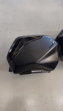 βαλίτσες γνήσιες bmw S1000-thumb-1