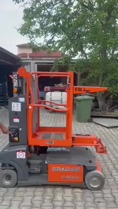 JLG 2018 Toucan duo-thumb-1