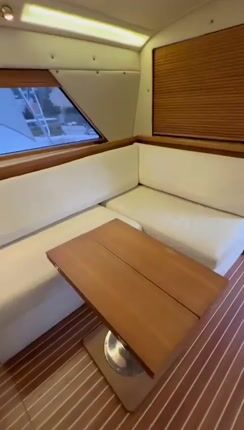 Bertram 1987 37 Convertible-thumb-2