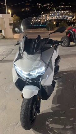 Bmw C 400 GT 2024 GT-thumb-3