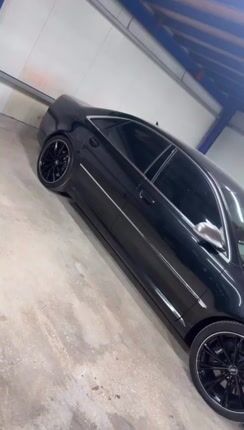 Audi A8 2007 long w12 6000cc-thumb-1