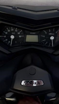 Yamaha T-Max 530 2014 DX ABS-thumb-1