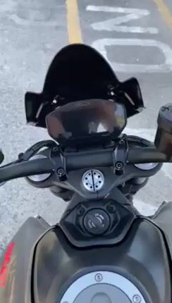 Ducati Monster 937 2022-thumb-1