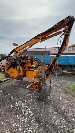 Καταστροφείς Χόρτων/Κλαδιών Unimog 2005 MULAG FME 600 με διπλή κεφαλή-thumb-1