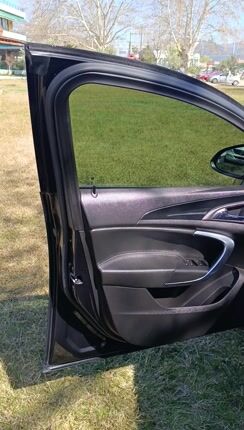 Opel Insignia 2014-thumb-2