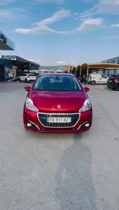 Peugeot 208 2019 1.2 PURETECH SIGNATURE -FUL EXTRA-thumb-1