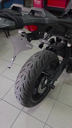 ΒΑΣΗ ΠΙΝΑΚΙΔΑΣ Yamaha TRACER 7 / GT 2026--thumb-1